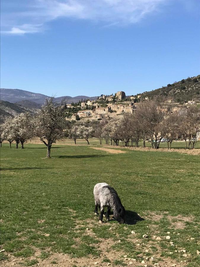 La Tour De Guet Apart otel Montbrun-les-Bains Oda fotoğraf